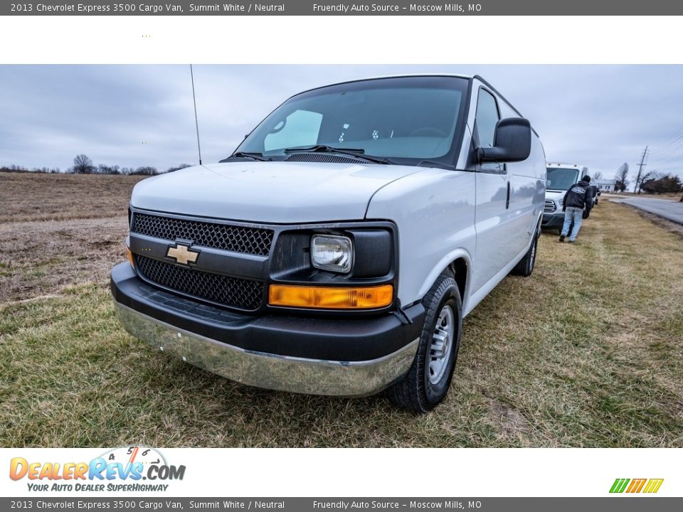 2013 Chevrolet Express 3500 Cargo Van Summit White / Neutral Photo #11