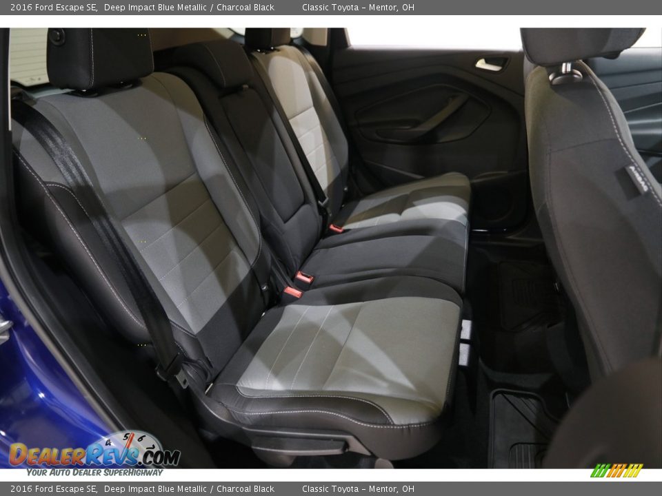 2016 Ford Escape SE Deep Impact Blue Metallic / Charcoal Black Photo #16