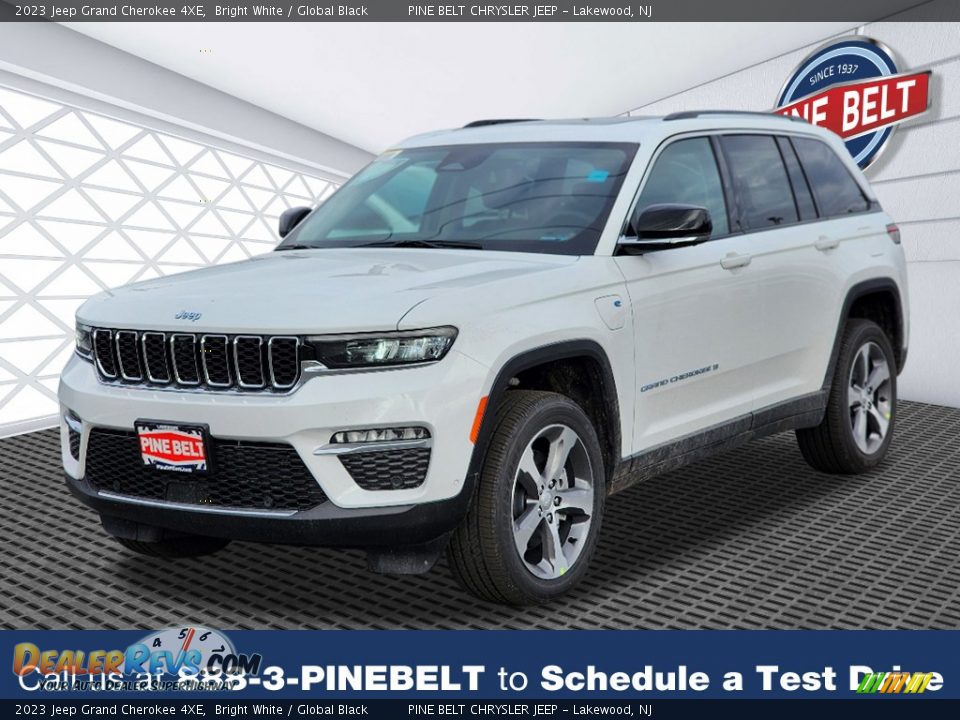 2023 Jeep Grand Cherokee 4XE Bright White / Global Black Photo #1