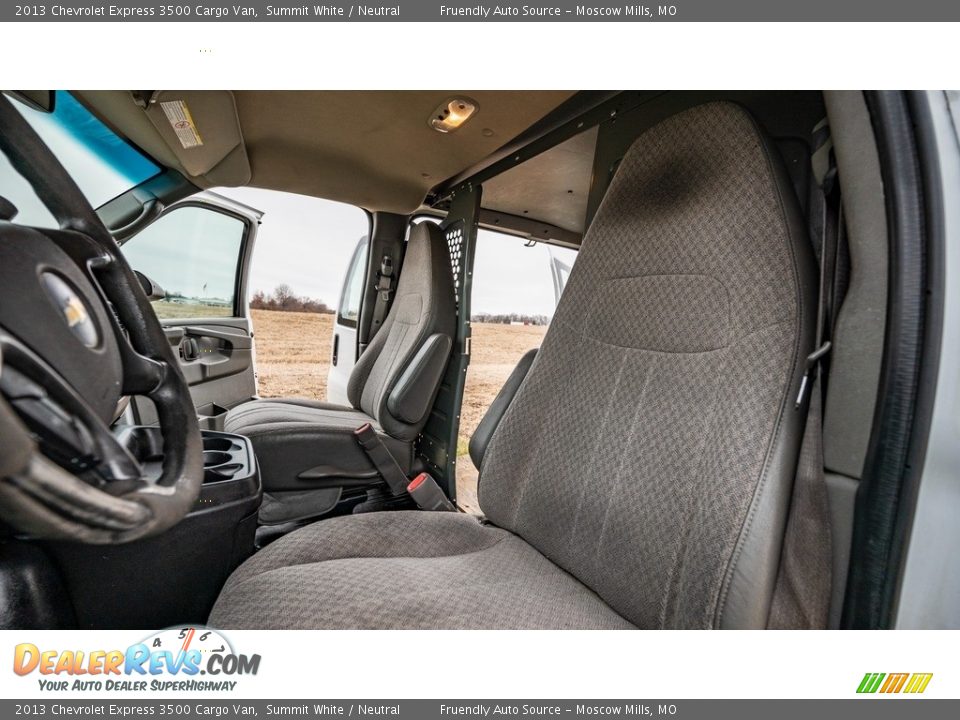 2013 Chevrolet Express 3500 Cargo Van Summit White / Neutral Photo #13