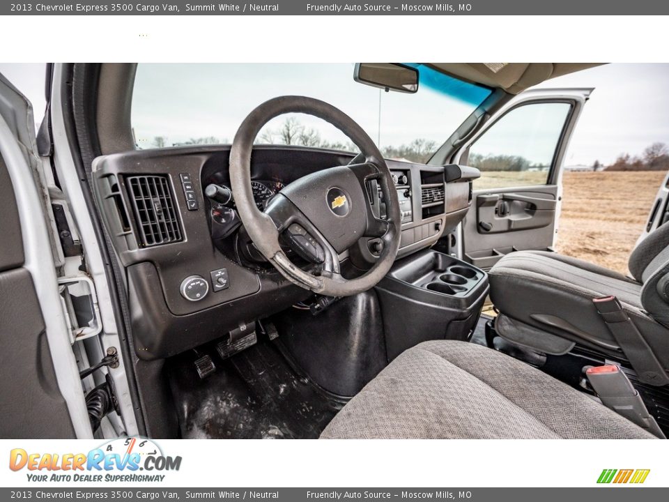 2013 Chevrolet Express 3500 Cargo Van Summit White / Neutral Photo #14