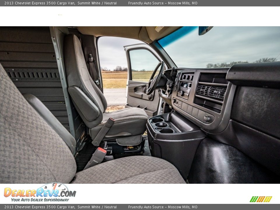 2013 Chevrolet Express 3500 Cargo Van Summit White / Neutral Photo #19