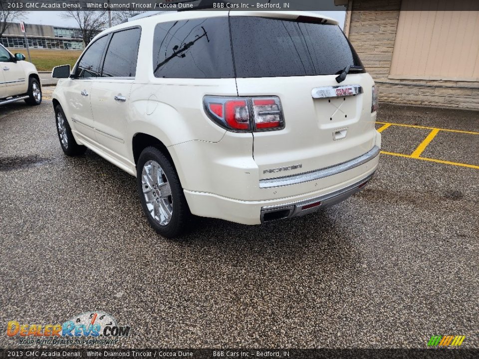 2013 GMC Acadia Denali White Diamond Tricoat / Cocoa Dune Photo #2