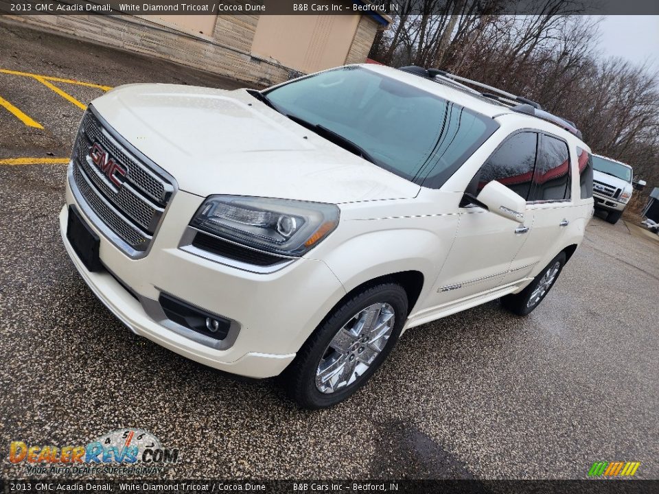 2013 GMC Acadia Denali White Diamond Tricoat / Cocoa Dune Photo #8