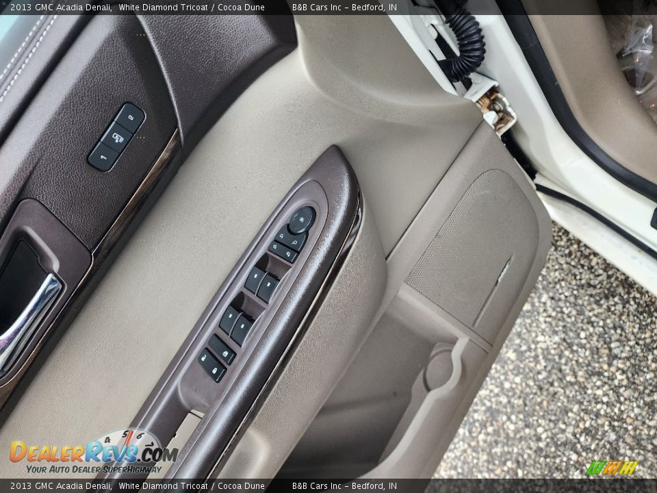 2013 GMC Acadia Denali White Diamond Tricoat / Cocoa Dune Photo #10