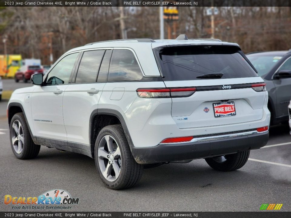 2023 Jeep Grand Cherokee 4XE Bright White / Global Black Photo #14