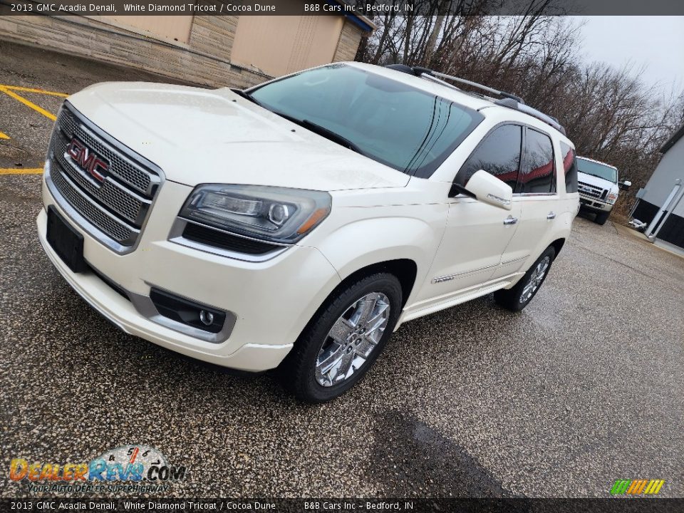 2013 GMC Acadia Denali White Diamond Tricoat / Cocoa Dune Photo #29