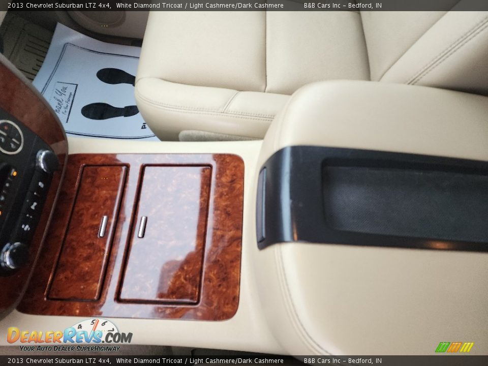 2013 Chevrolet Suburban LTZ 4x4 White Diamond Tricoat / Light Cashmere/Dark Cashmere Photo #15