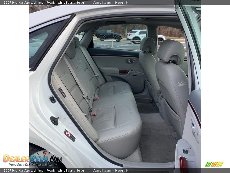 2007 Hyundai Azera Limited Powder White Pearl / Beige Photo #10