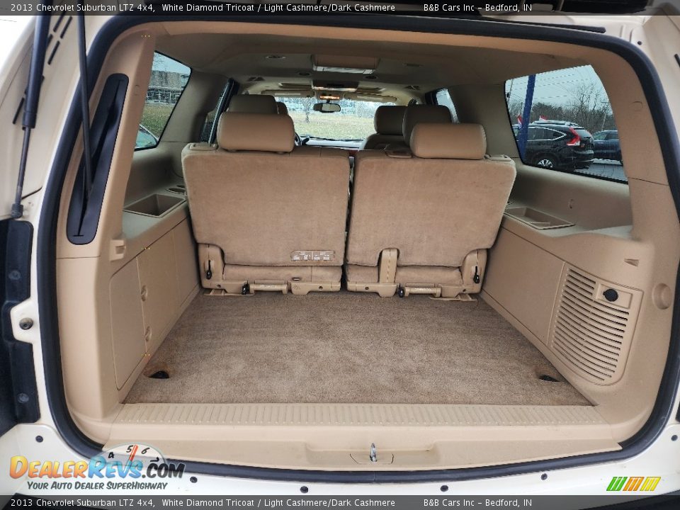 2013 Chevrolet Suburban LTZ 4x4 White Diamond Tricoat / Light Cashmere/Dark Cashmere Photo #26