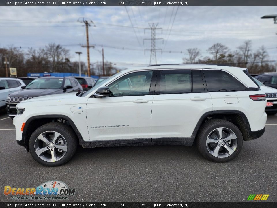 2023 Jeep Grand Cherokee 4XE Bright White / Global Black Photo #3