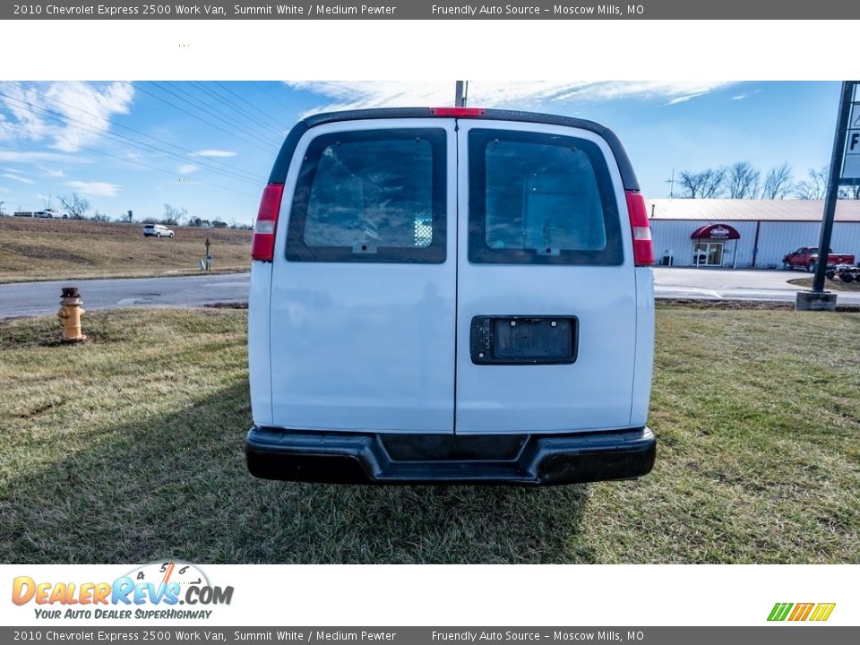 2010 Chevrolet Express 2500 Work Van Summit White / Medium Pewter Photo #5