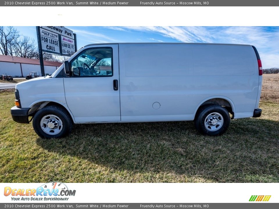 2010 Chevrolet Express 2500 Work Van Summit White / Medium Pewter Photo #7