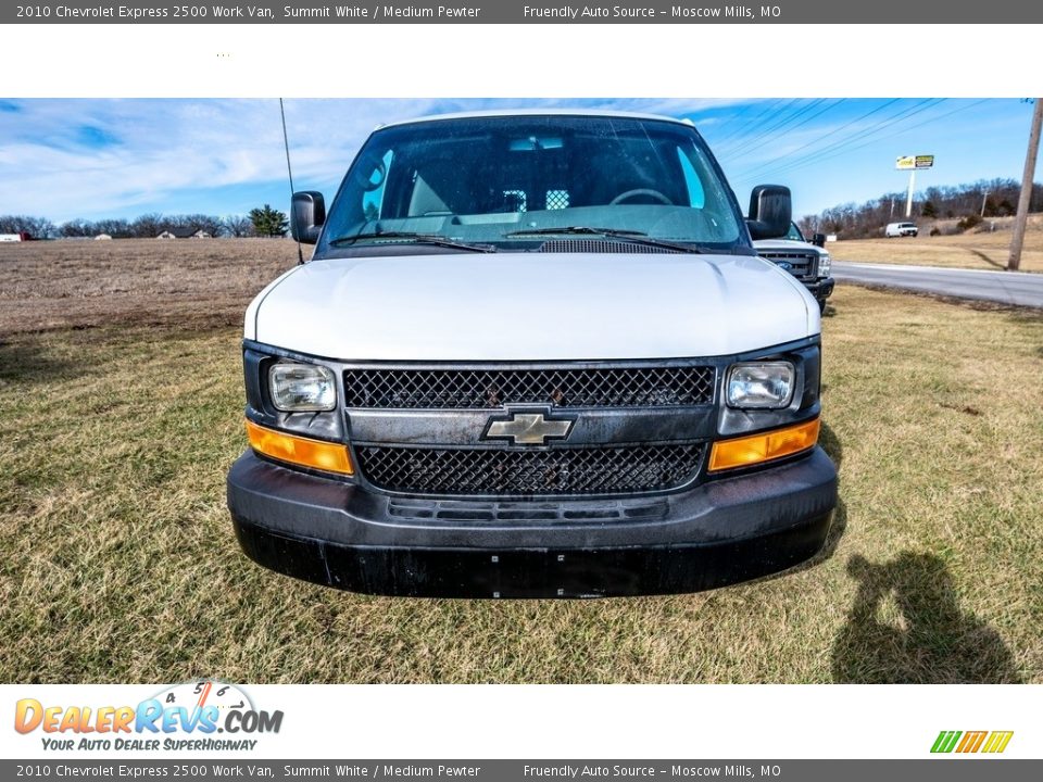 2010 Chevrolet Express 2500 Work Van Summit White / Medium Pewter Photo #9