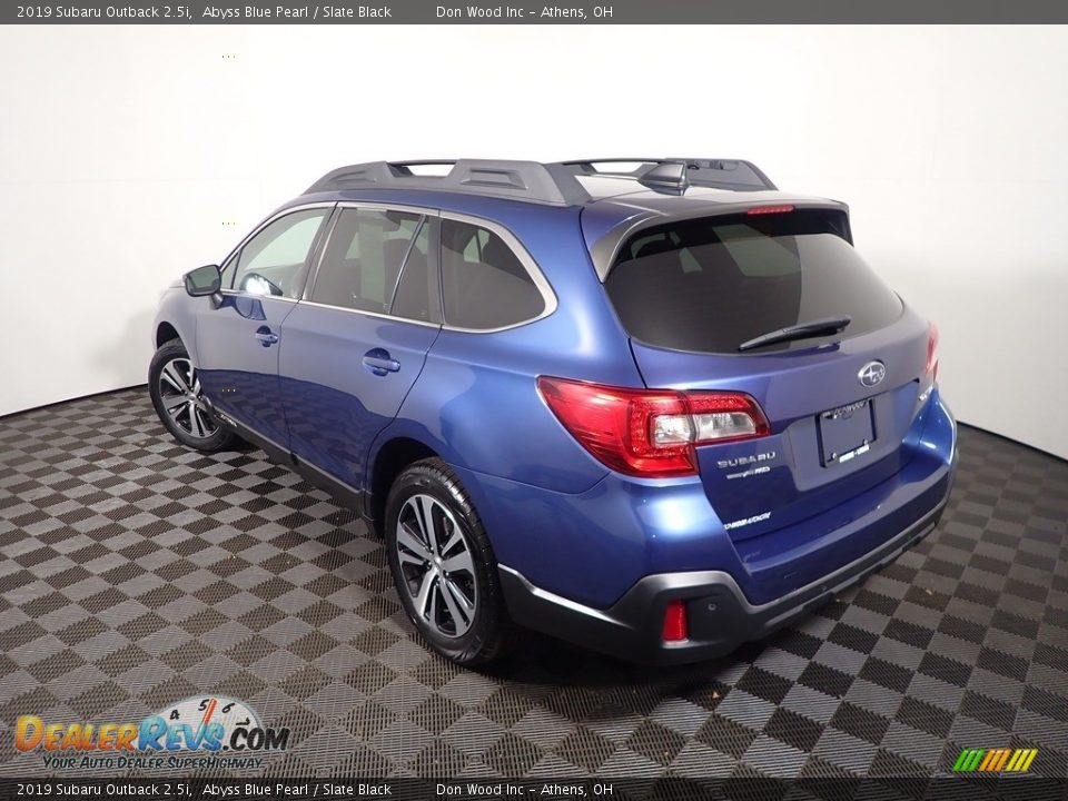 2019 Subaru Outback 2.5i Abyss Blue Pearl / Slate Black Photo #12
