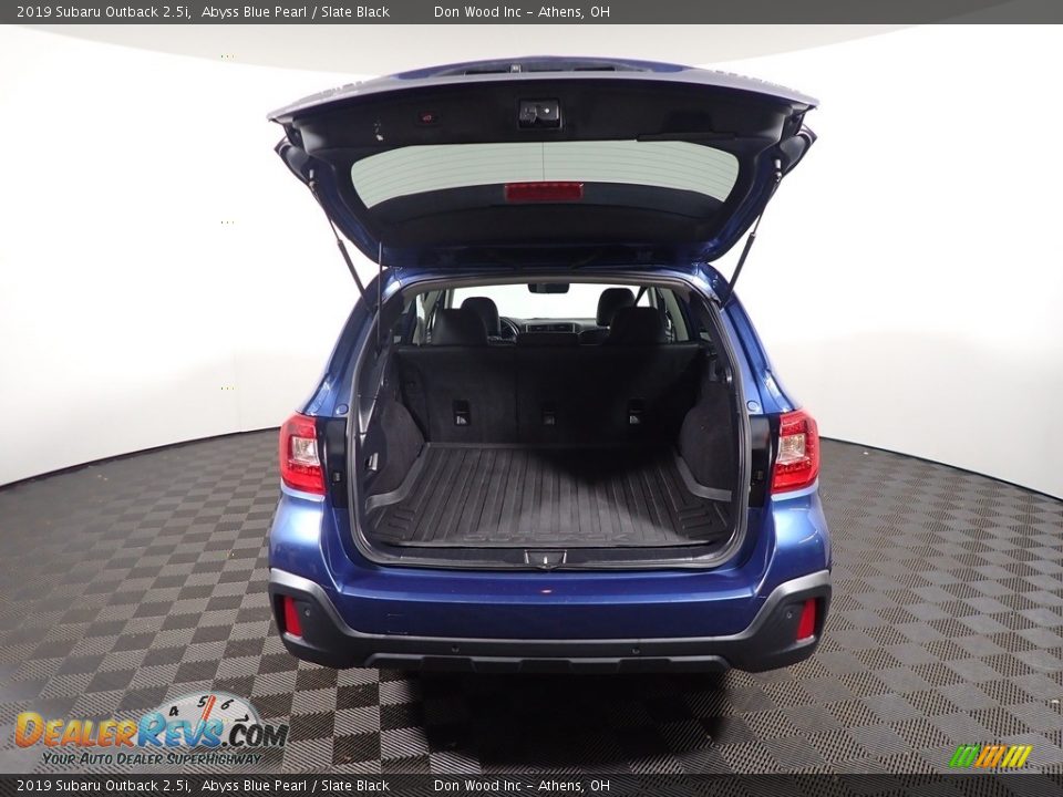 2019 Subaru Outback 2.5i Abyss Blue Pearl / Slate Black Photo #14