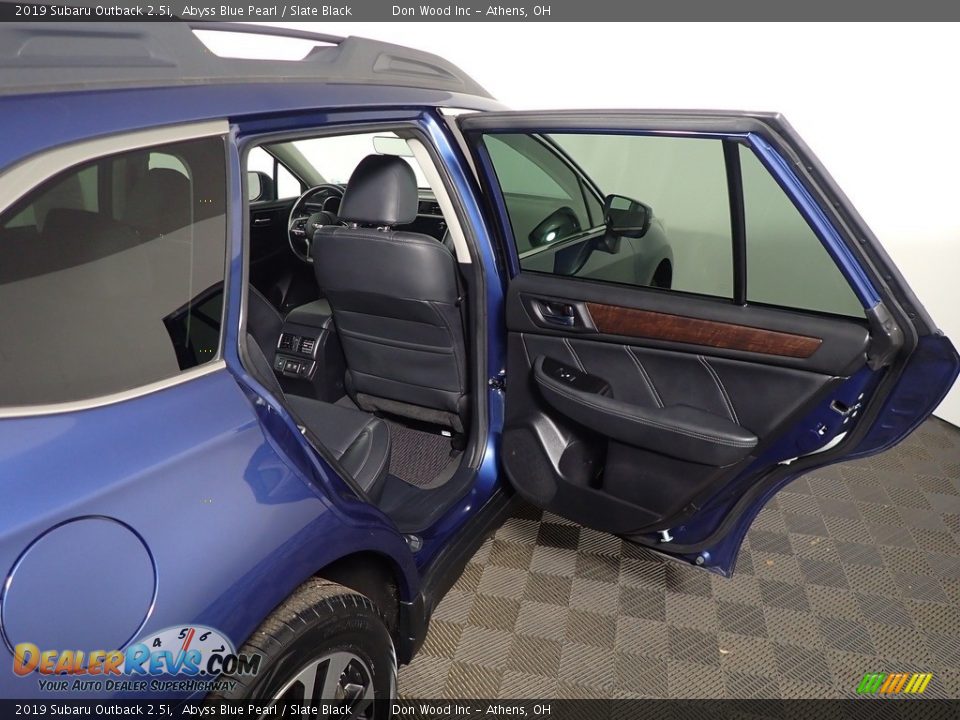 2019 Subaru Outback 2.5i Abyss Blue Pearl / Slate Black Photo #34