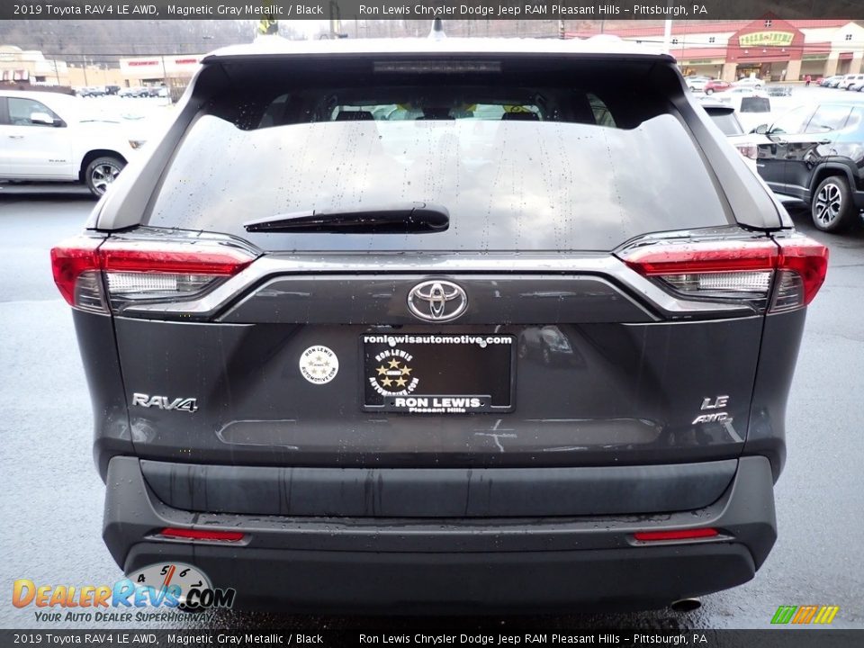 2019 Toyota RAV4 LE AWD Magnetic Gray Metallic / Black Photo #4