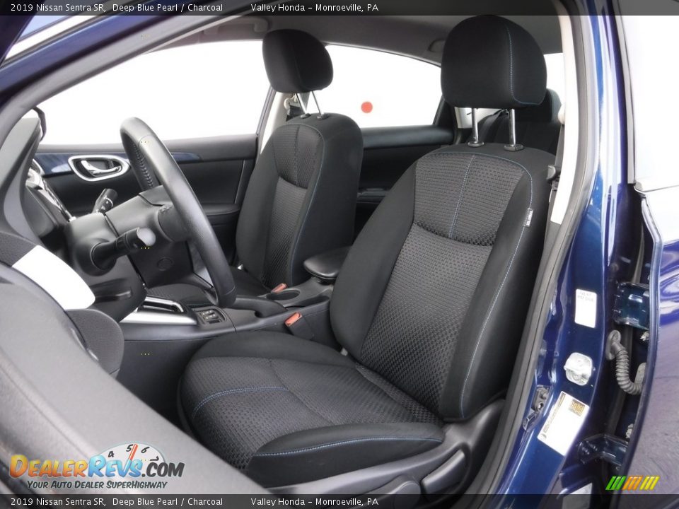 2019 Nissan Sentra SR Deep Blue Pearl / Charcoal Photo #14