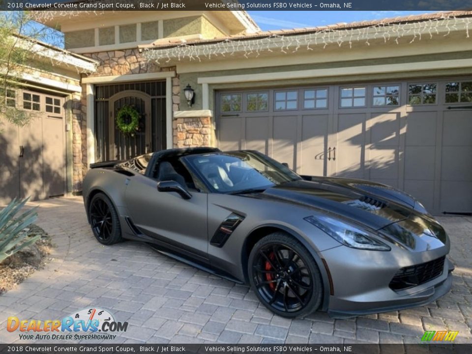 Front 3/4 View of 2018 Chevrolet Corvette Grand Sport Coupe Photo #3
