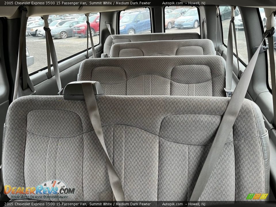 2005 Chevrolet Express 3500 15 Passenger Van Summit White / Medium Dark Pewter Photo #15