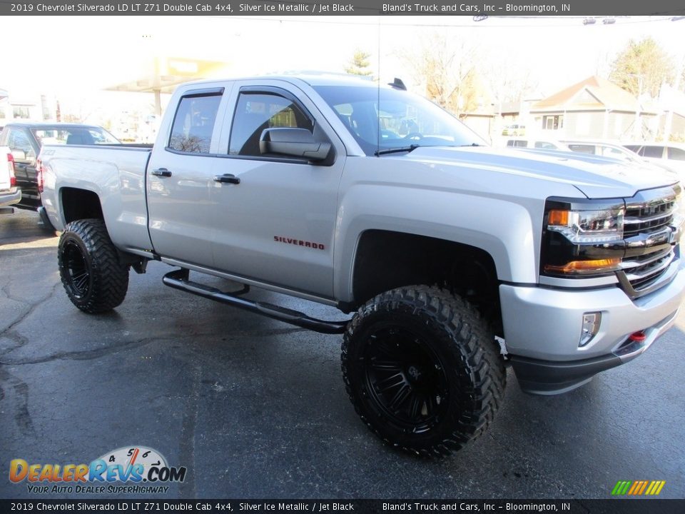 2019 Chevrolet Silverado LD LT Z71 Double Cab 4x4 Silver Ice Metallic / Jet Black Photo #5