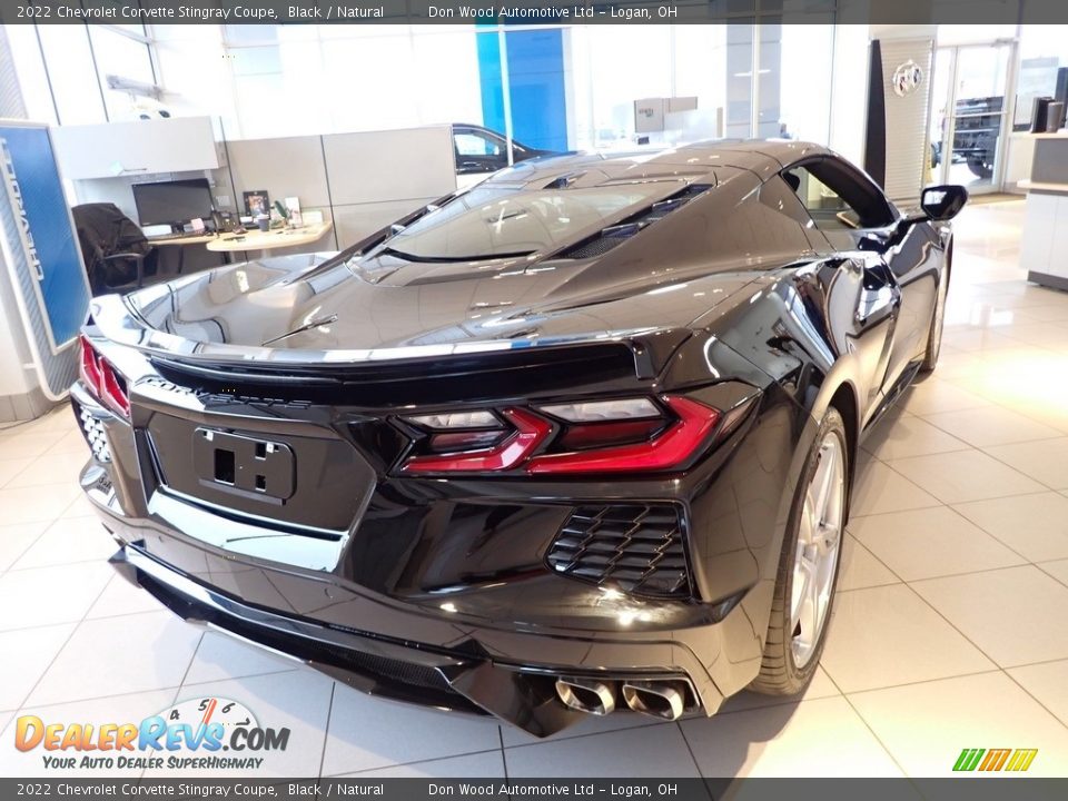 2022 Chevrolet Corvette Stingray Coupe Black / Natural Photo #8