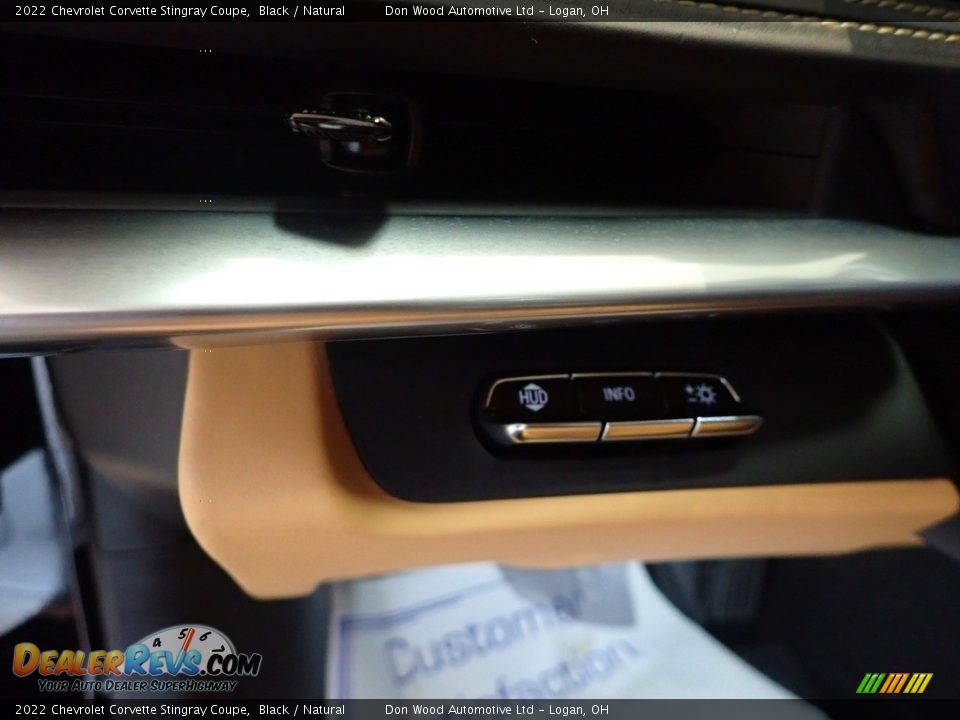 2022 Chevrolet Corvette Stingray Coupe Black / Natural Photo #20