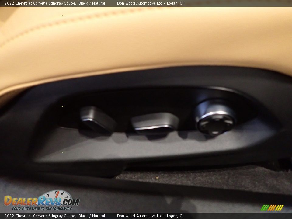 Controls of 2022 Chevrolet Corvette Stingray Coupe Photo #30