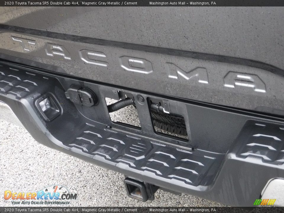 2020 Toyota Tacoma SR5 Double Cab 4x4 Magnetic Gray Metallic / Cement Photo #18