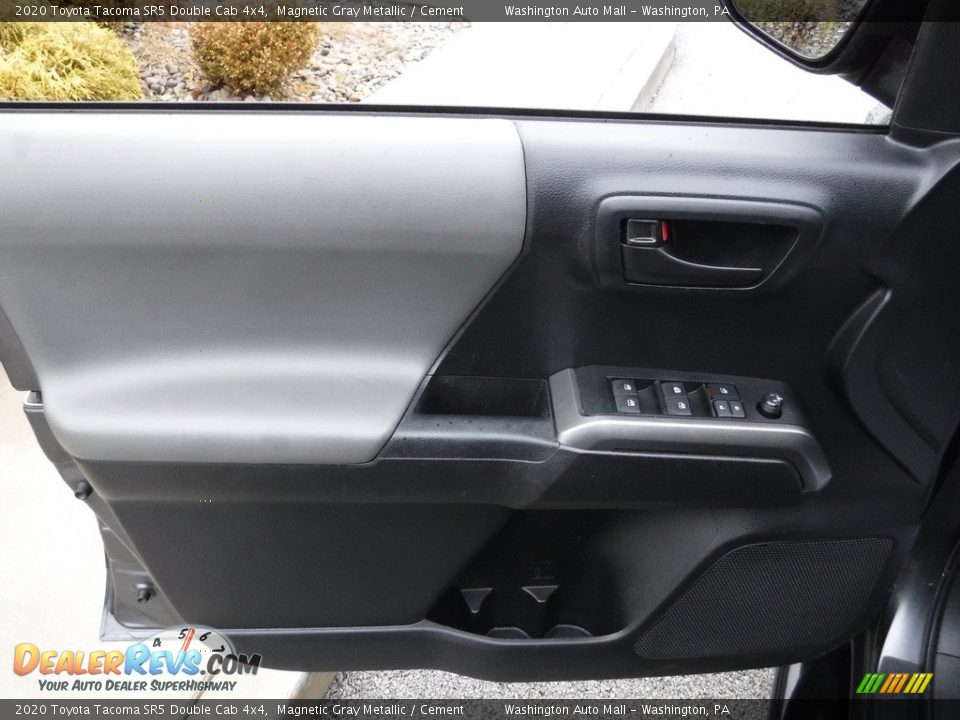2020 Toyota Tacoma SR5 Double Cab 4x4 Magnetic Gray Metallic / Cement Photo #25