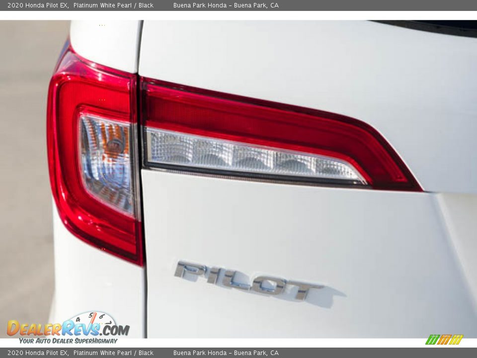 2020 Honda Pilot EX Platinum White Pearl / Black Photo #10