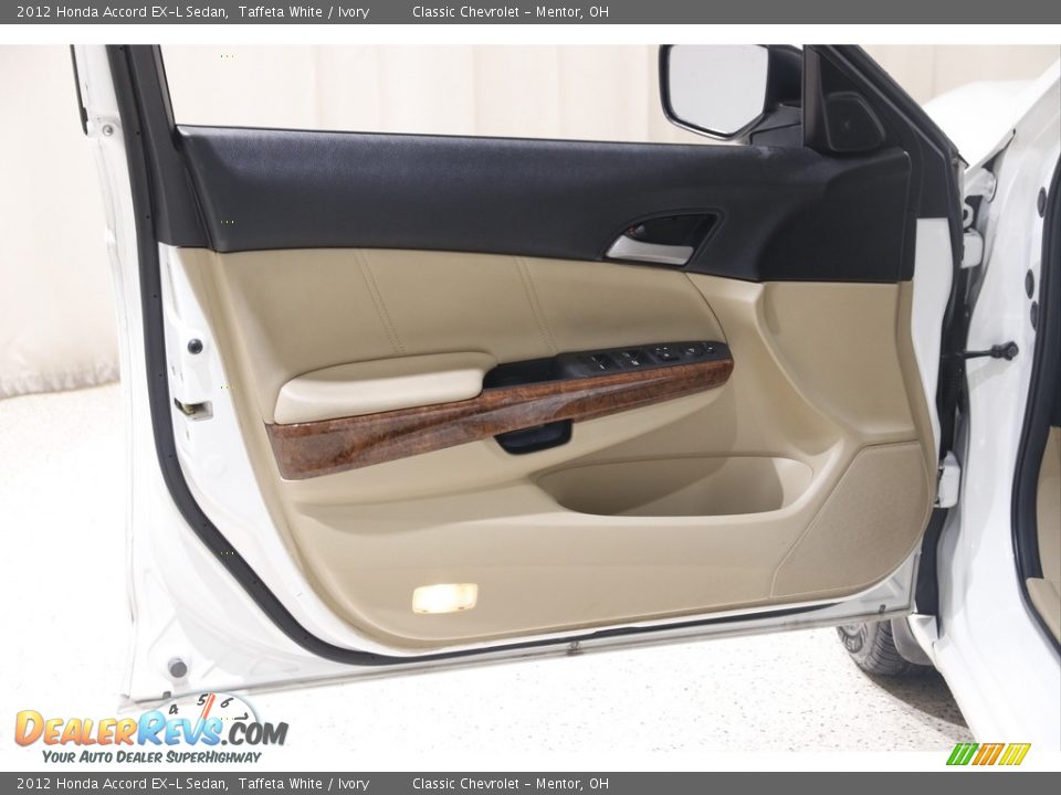 2012 Honda Accord EX-L Sedan Taffeta White / Ivory Photo #4