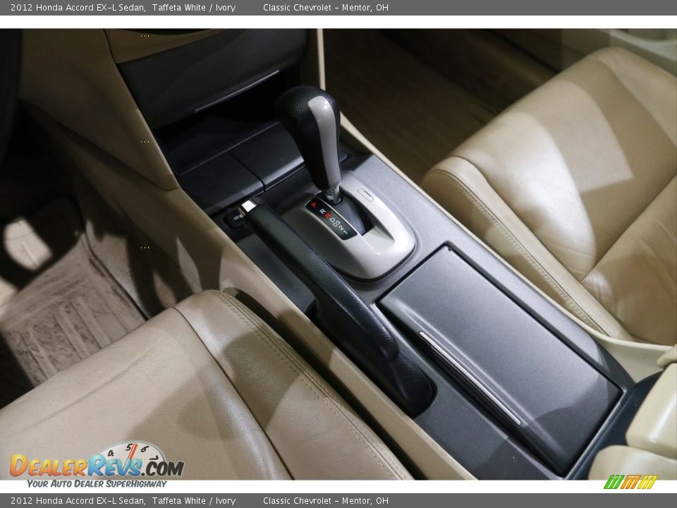2012 Honda Accord EX-L Sedan Taffeta White / Ivory Photo #11