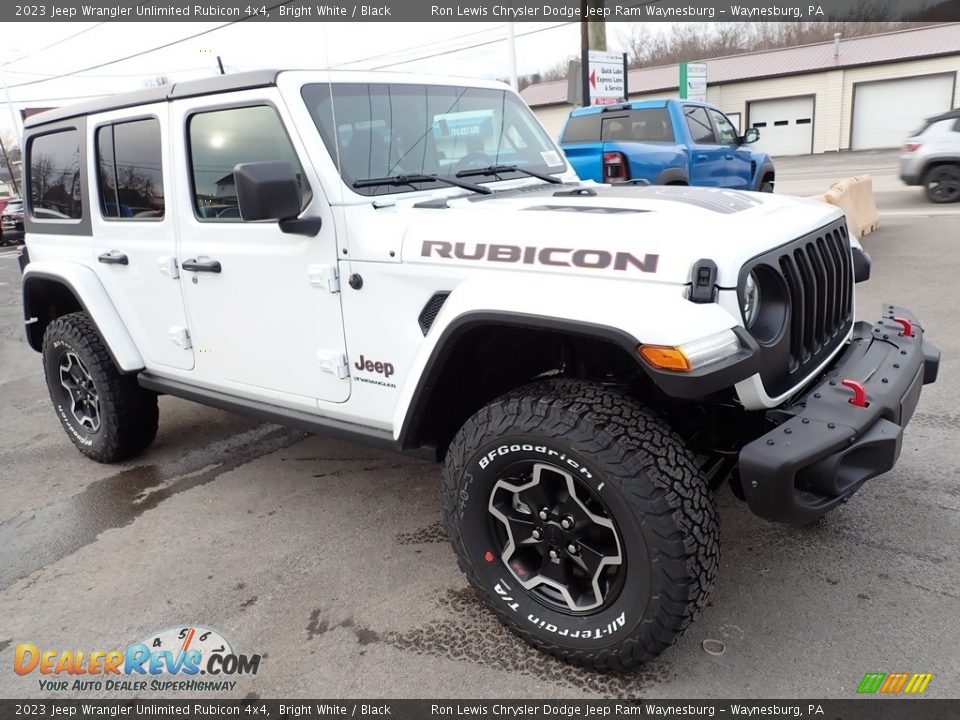 2023 Jeep Wrangler Unlimited Rubicon 4x4 Bright White / Black Photo #8