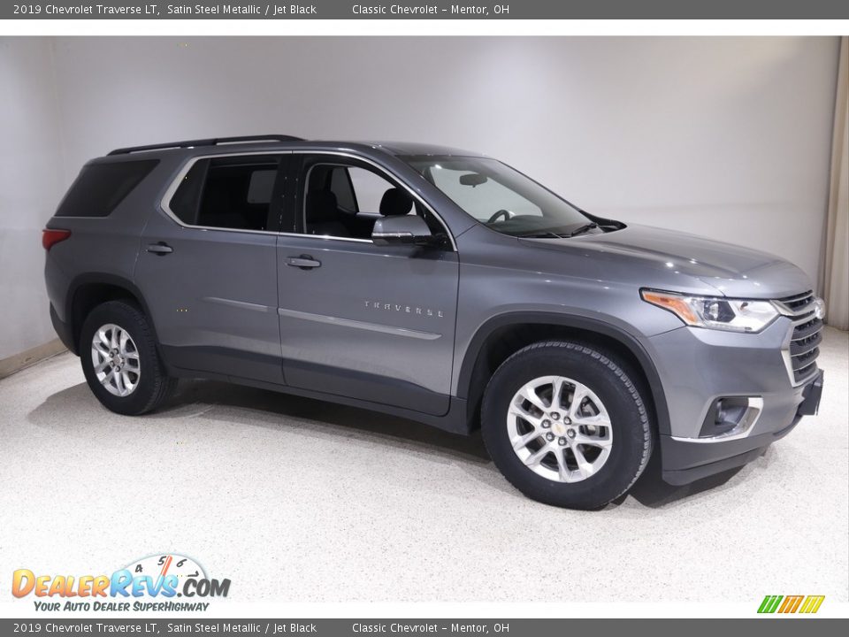 2019 Chevrolet Traverse LT Satin Steel Metallic / Jet Black Photo #1
