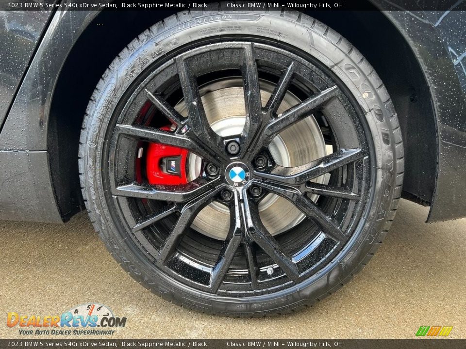 2023 BMW 5 Series 540i xDrive Sedan Wheel Photo #3