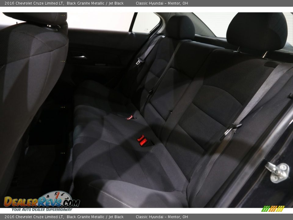 2016 Chevrolet Cruze Limited LT Black Granite Metallic / Jet Black Photo #16