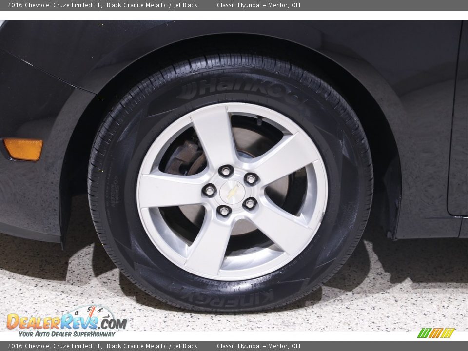 2016 Chevrolet Cruze Limited LT Black Granite Metallic / Jet Black Photo #19