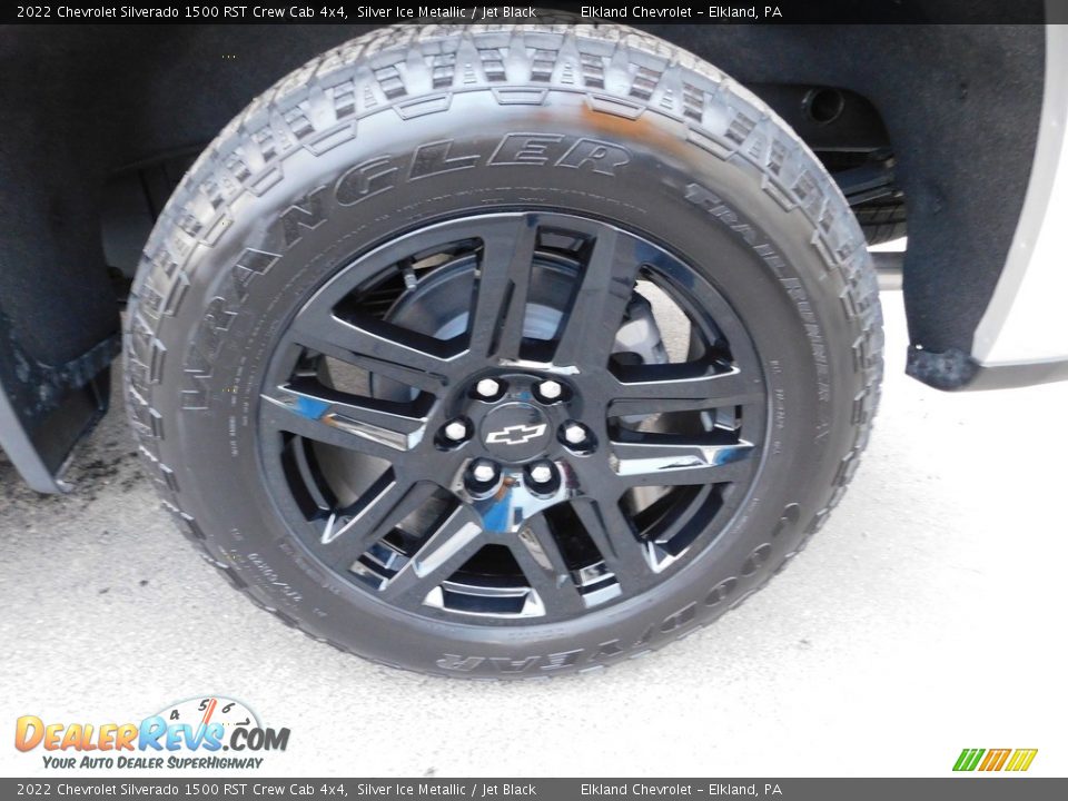2022 Chevrolet Silverado 1500 RST Crew Cab 4x4 Wheel Photo #13