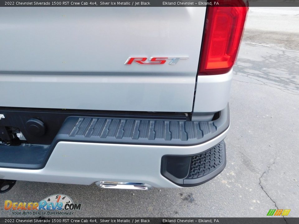 2022 Chevrolet Silverado 1500 RST Crew Cab 4x4 Logo Photo #16