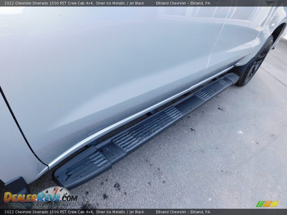 2022 Chevrolet Silverado 1500 RST Crew Cab 4x4 Silver Ice Metallic / Jet Black Photo #18