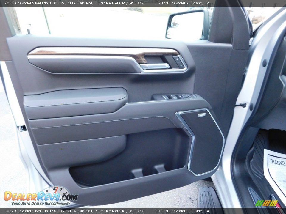 Door Panel of 2022 Chevrolet Silverado 1500 RST Crew Cab 4x4 Photo #20