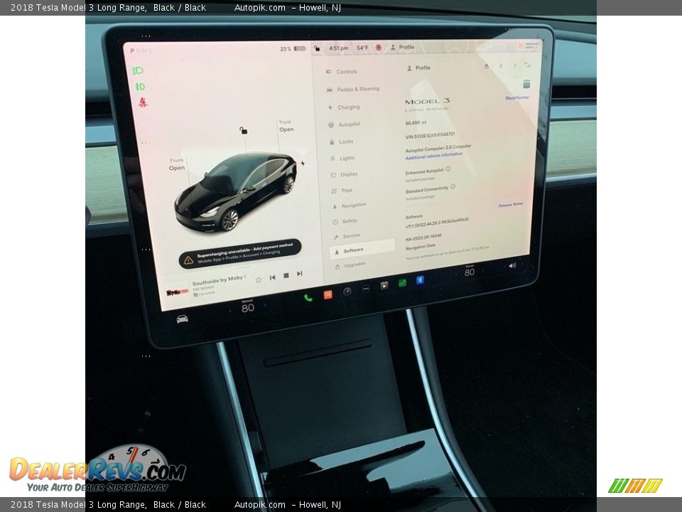 Controls of 2018 Tesla Model 3 Long Range Photo #18