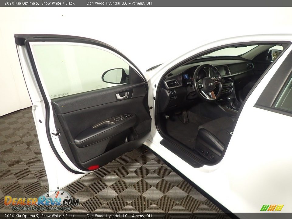 2020 Kia Optima S Snow White / Black Photo #11