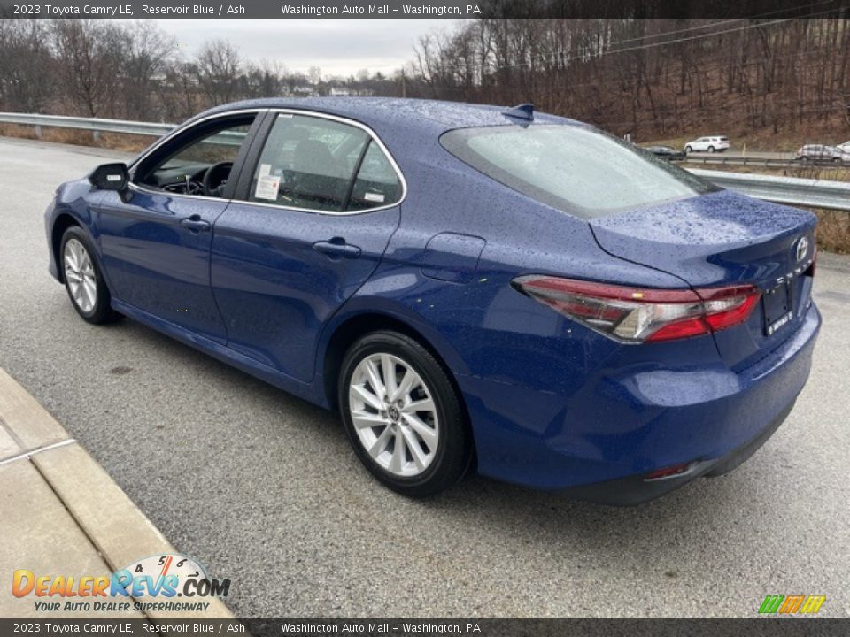 Reservoir Blue 2023 Toyota Camry LE Photo #2