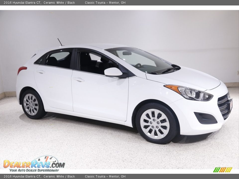 2016 Hyundai Elantra GT Ceramic White / Black Photo #1