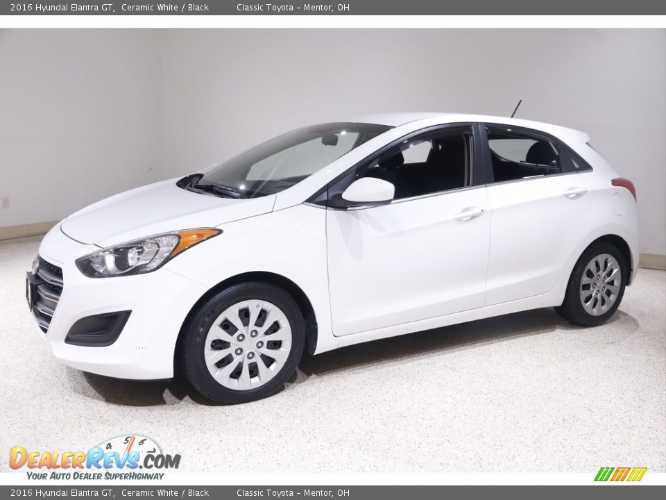 2016 Hyundai Elantra GT Ceramic White / Black Photo #3