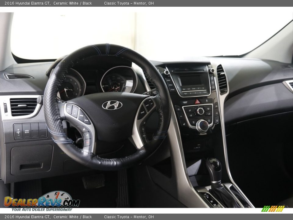 2016 Hyundai Elantra GT Ceramic White / Black Photo #6