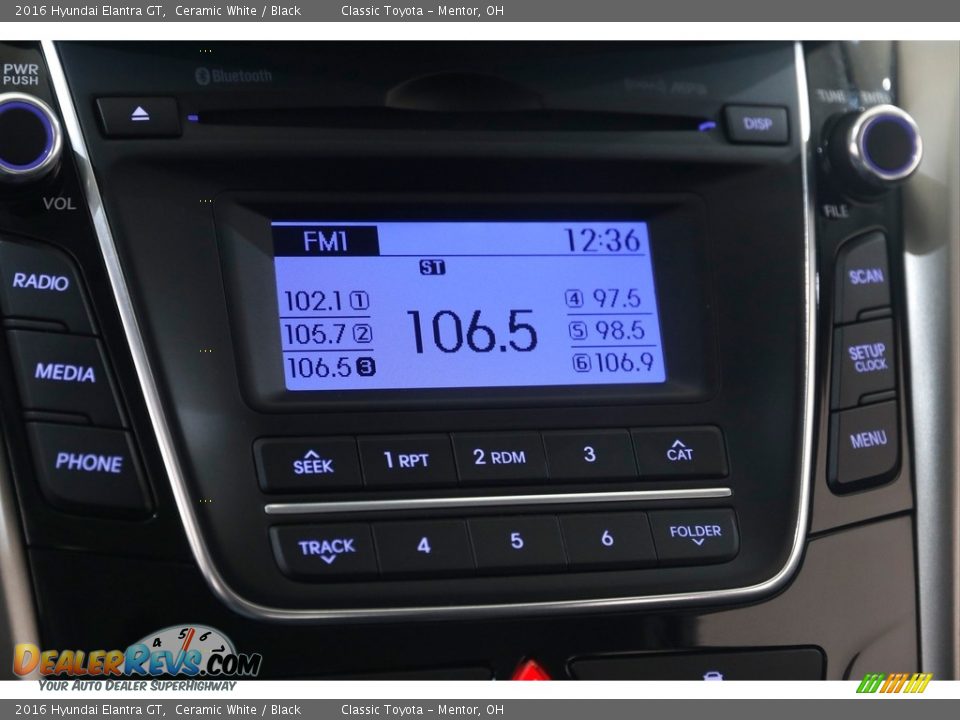 2016 Hyundai Elantra GT Ceramic White / Black Photo #10